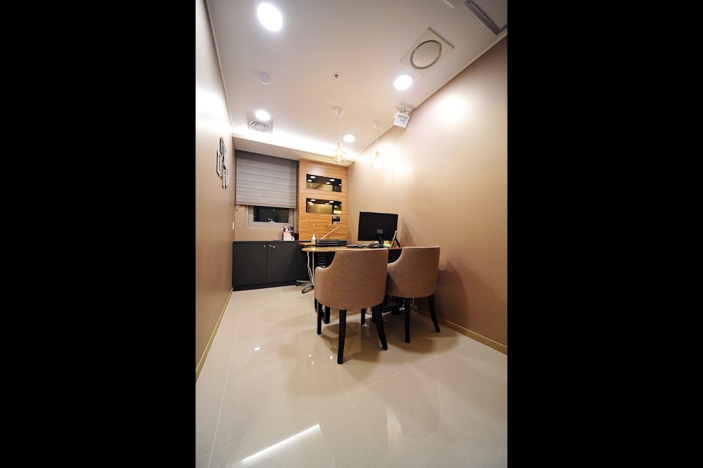 Malgeun Dermatology Clinic — clinic photo 2