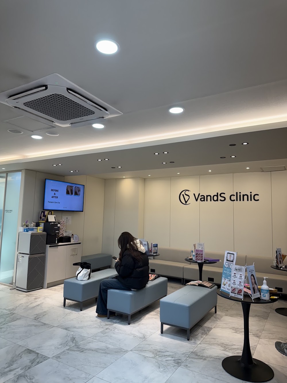 Vands Clinic Hongdae — clinic photo 2