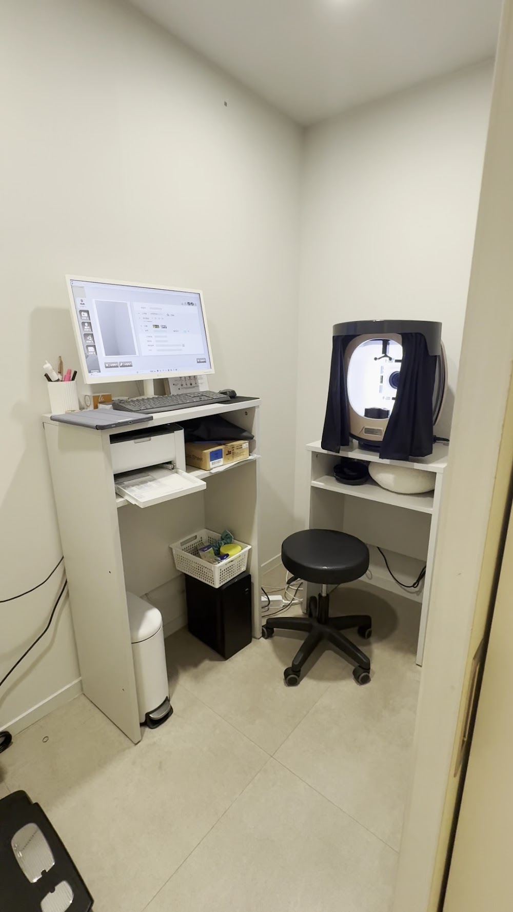 Vans Clinic Yeouido — clinic photo 3