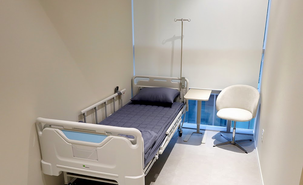 DB Plastic surgery — clinic photo 2