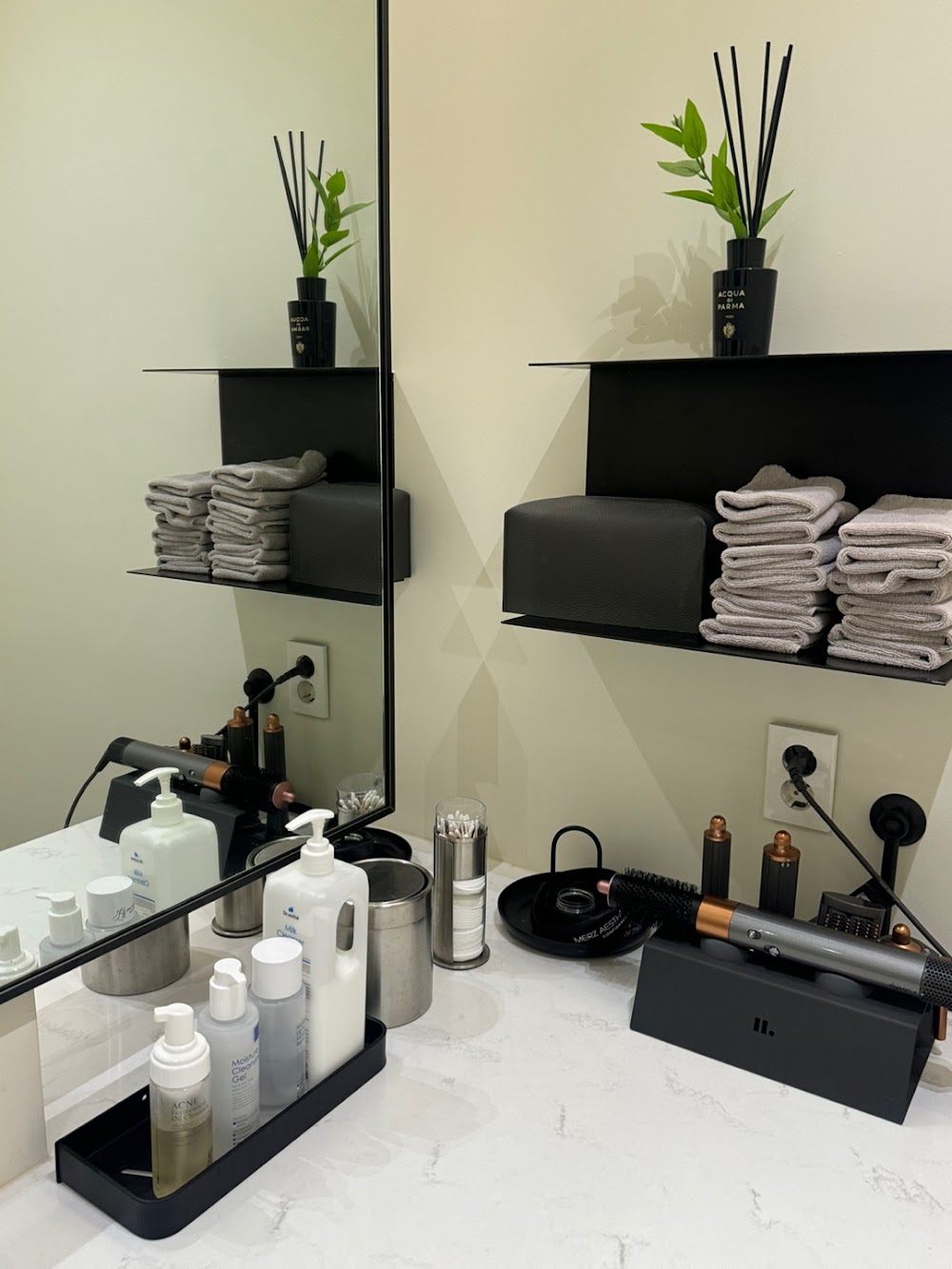 Redi Dermatology — clinic photo 2