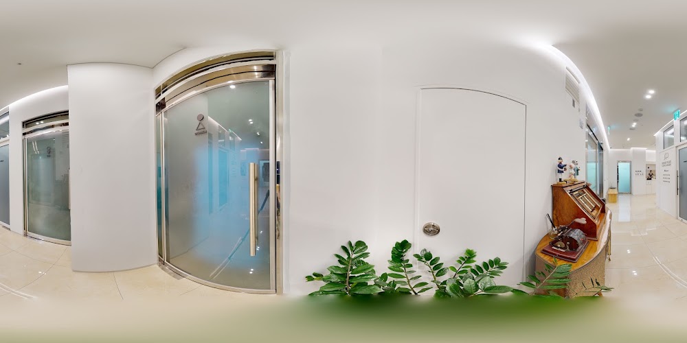 Honors Ti Plastic Surgery clinic