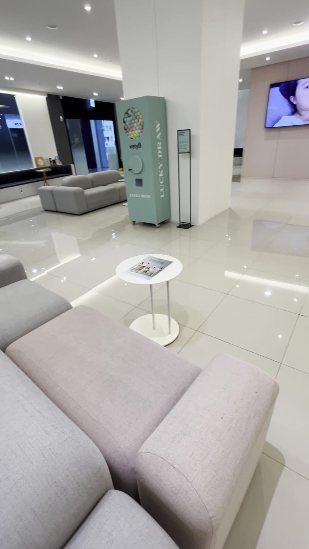 Bloovy Clinic Myeongdong Branch — clinic photo 3