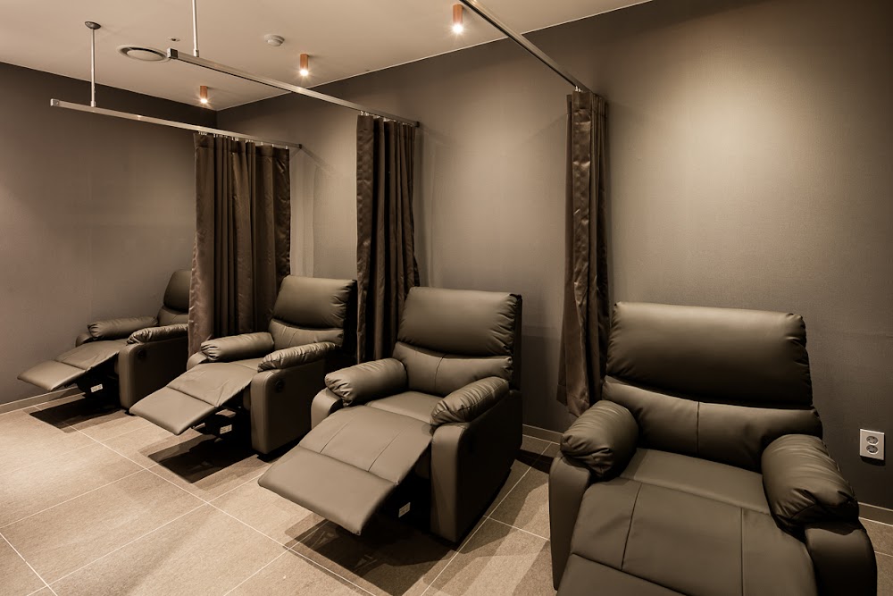 Onepeak Plastic Surgery — clinic photo 3