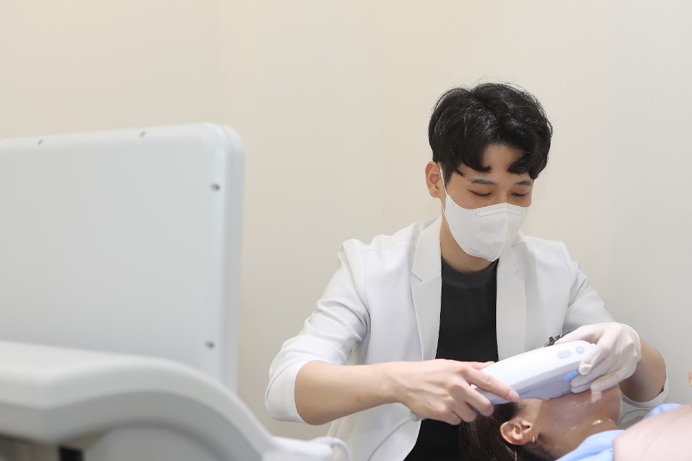 강남센트럴안과의원 Gangnam Central Eye Clinic 江南中央眼科 — clinic photo 2