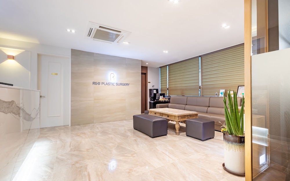 R&B Plastic Surgery Clinic — clinic photo 2