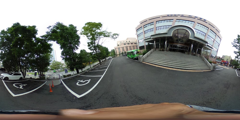 Kyung Hee Dental Healthcare Center (KHDHC) clinic