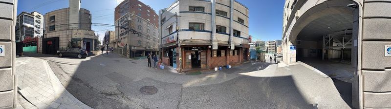 Pilar Clinic in Sinchon clinic