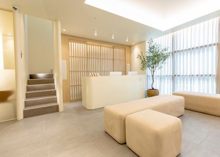 Pilar Clinic in Sinchon — clinic photo 2