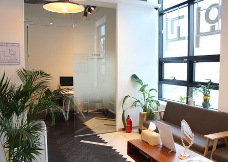 sy plastic surgery — clinic photo 2