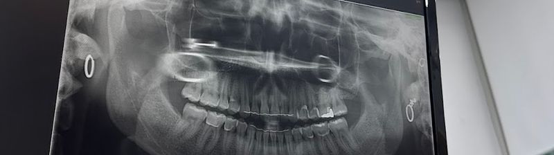 YONSEIYEOWOO_DentalClinic 연세여우치과 홍대점 clinic