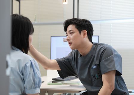 Log Plastic Surgery — clinic photo 1