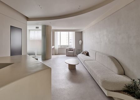 Realee Plastic Surgery Clinic — clinic photo 1