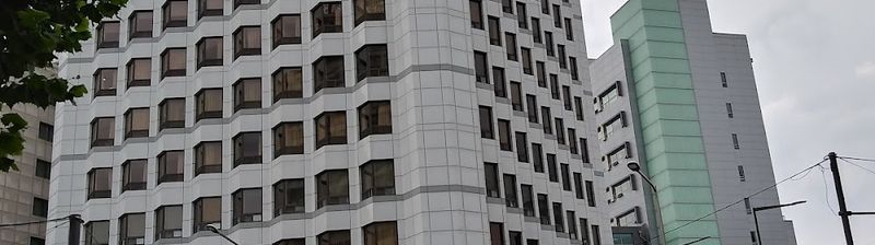 Kangbuk Samsung Hospital, Samsung Medical Center clinic