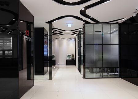 The Kkeulim Obstetrics and Gynecology Clinic / Kkeulim Dermatology and Obesity Clinic — clinic photo 3
