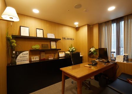 Dr. Homes Dermatology Beauty Clinic — clinic photo 1