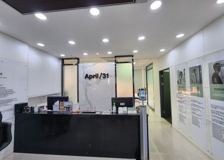 April 31 Plastic Surgery — clinic photo 2