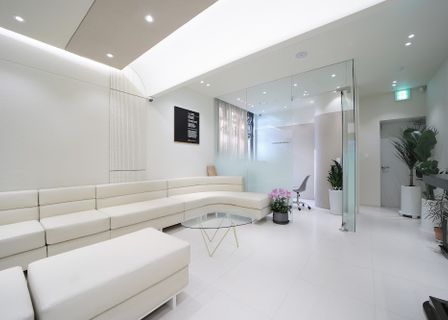 Must Plastic Surgery — clinic photo 2