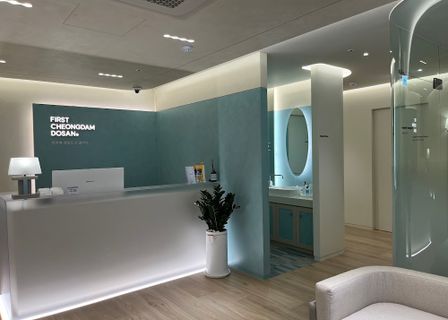 첫번째 성형외과 | 퍼스트청담도산 클리닉 | First Plastic Surgery | First Cheongdam Dosan Clinic — clinic photo 1