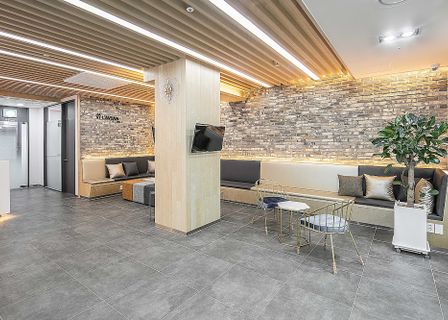 Lavian Plastic Surgery Clinic — clinic photo 2