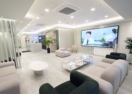 Dari Plastic Surgery — clinic photo 1