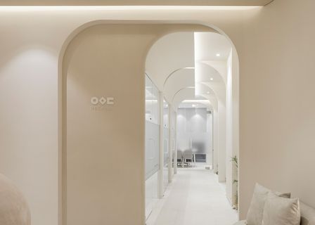 Almond Plastic Surgery Nonhyeon Branch — clinic photo 1