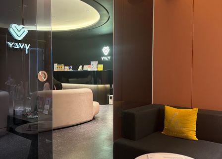VVLY PLASTIC SURGERY — clinic photo 2