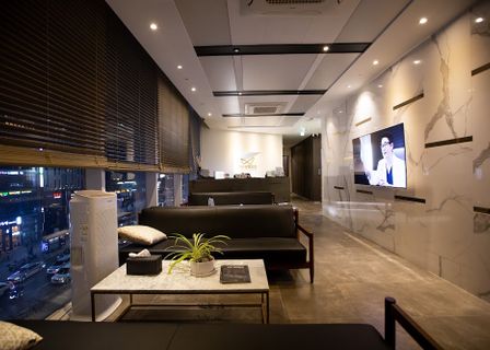 The Nan Plastic Surgery — clinic photo 2