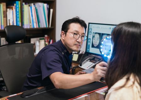 Magic Dermatology — clinic photo 1