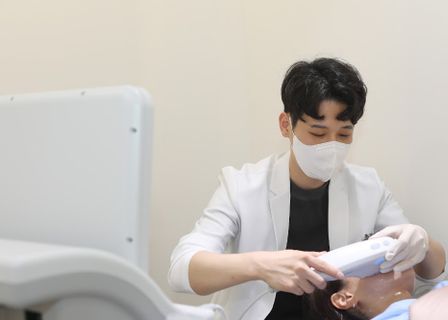강남센트럴안과의원 Gangnam Central Eye Clinic 江南中央眼科 — clinic photo 2