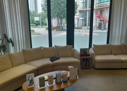 PIAF Plastic Surgery & Dermatology Clinic — clinic photo 1